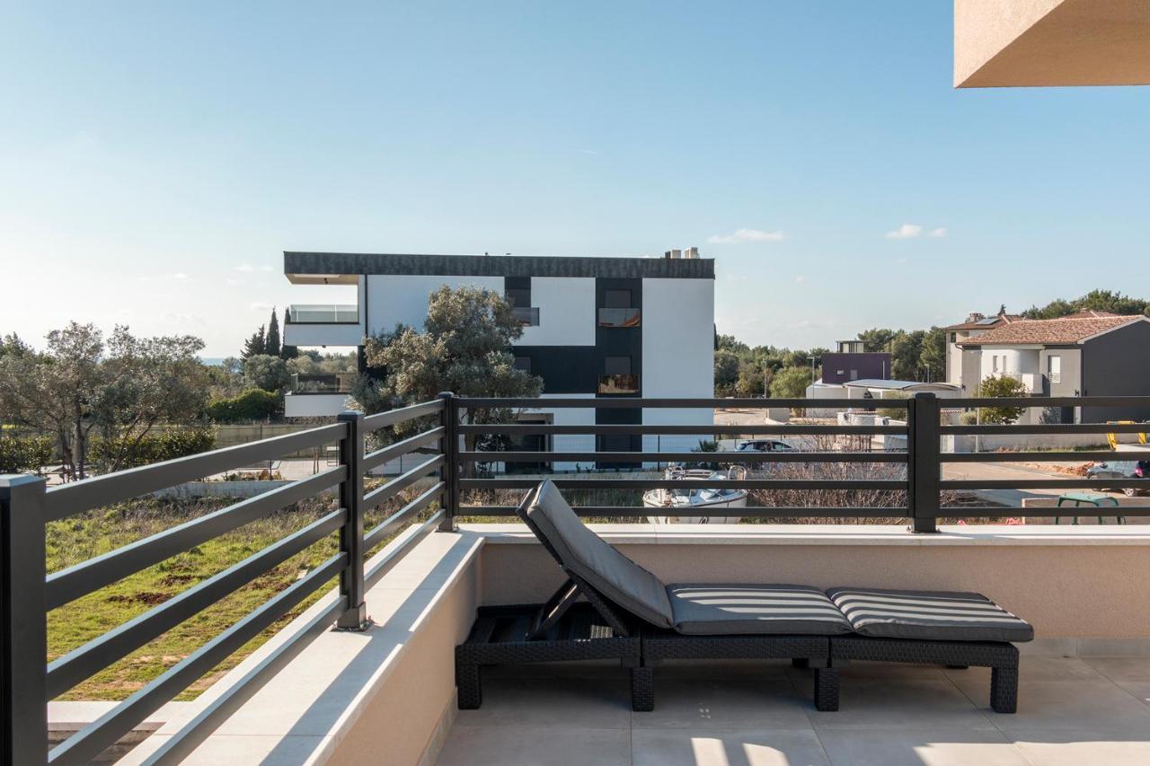 M Villa